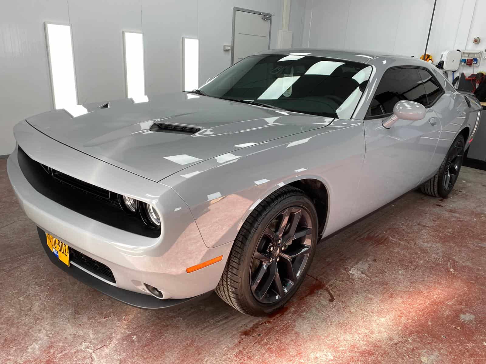 כרטיס ביקור דיגטלי מוסך המיישרים - דודג'